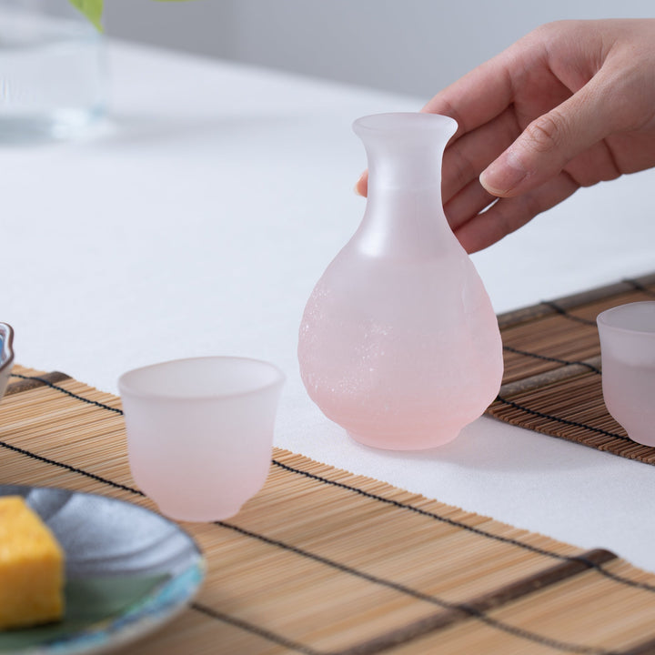 Pink Fubuki 3-Piece Sake Set